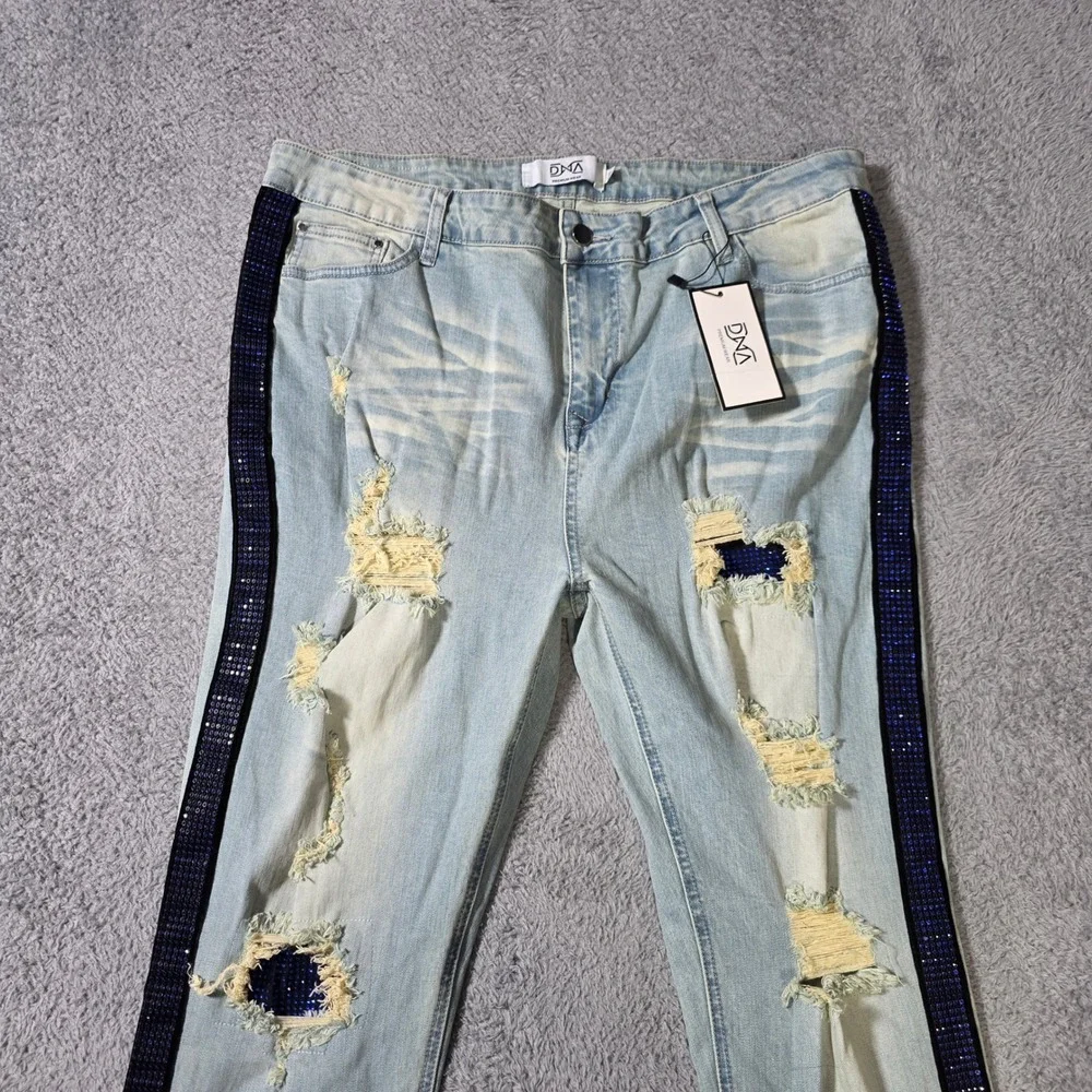 DNA Mens 40 Distressed Jeans Light Wash Blue Rhinestone Side Stripe Streetwear